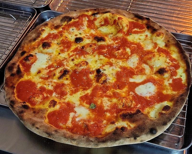 Sub Rosa pizza, photo 1 of 13